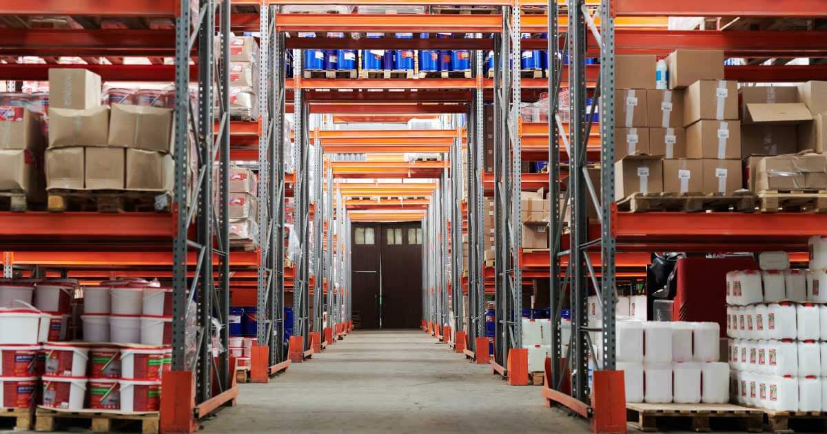 Which are the kinds of the warehouse?